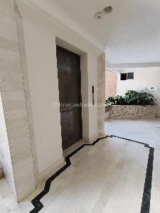 Apartamento de 4 alcobas en venta en Cabecera Del Llano, Bucaramanga, 135 m² · foto 2 de 20