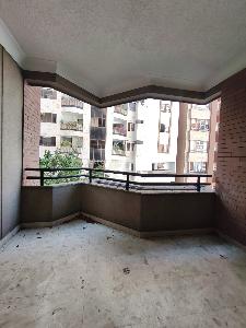Apartamento de 4 alcobas en venta en Cabecera Del Llano, Bucaramanga, 135 m² · foto 5 de 20