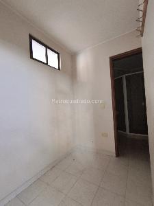 Apartamento de 4 alcobas en venta en Cabecera Del Llano, Bucaramanga, 135 m² · foto 13 de 20