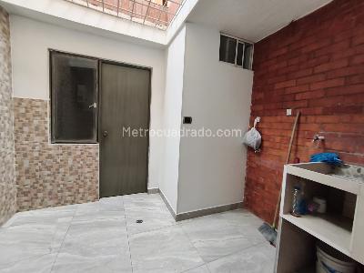 Casa de 4 alcobas en venta en Versalles, Floridablanca, 98 m² · foto 6 de 20