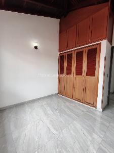 Casa de 4 alcobas en venta en Versalles, Floridablanca, 98 m² · foto 13 de 20
