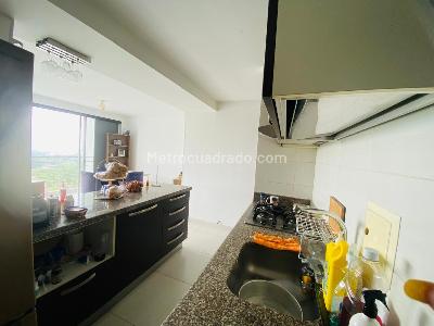 Apartamento de 3 alcobas en venta en Conj Res Sacromonte, Floridablanca, 75 m² · foto 8 de 19