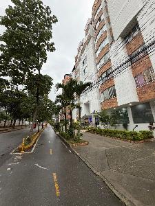 Apartamento de 4 alcobas en venta en La Aurora, Bucaramanga, 110 m² · foto 2 de 12