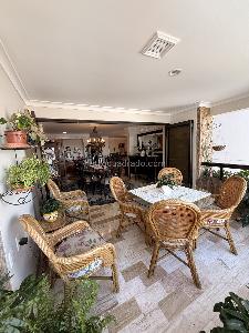 Apartamento de 4 alcobas en venta en Cabecera Del Llano, Bucaramanga, 218 m² · foto 2 de 20