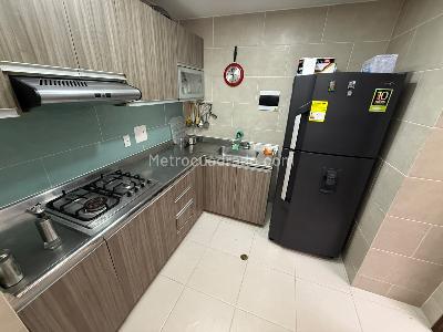 Casa de 4 alcobas en venta en Anillo Vial, Floridablanca, 136 m² · foto 3 de 16