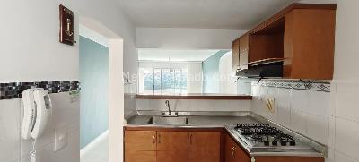 Apartamento de 3 alcobas en venta en Cañaveral, Floridablanca, 70 m² · foto 6 de 14