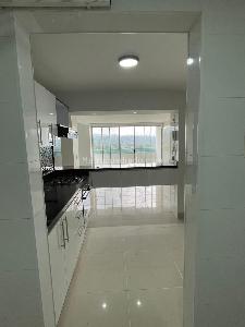 Apartamento de 2 alcobas en venta en Anillo Vial, Floridablanca, 86 m² · foto 7 de 20