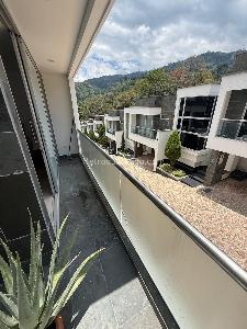 Casa de 3 alcobas en venta en Lagos Del Cacique, Bucaramanga, 226 m² · foto 3 de 19