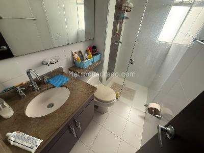 Apartamento de 4 alcobas en venta en Sotomayor, Bucaramanga, 124 m² · foto 12 de 16