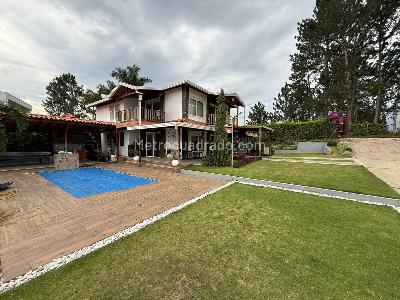 Casa de 4 alcobas en venta en Ruitoque, Floridablanca, 240 m² · foto 2 de 6
