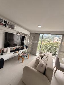 Apartamento de 3 alcobas en venta en Abadia Conj Res Monte Casino, Floridablanca, 78 m² · foto 3 de 18