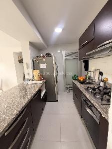 Apartamento de 3 alcobas en venta en Abadia Conj Res Monte Casino, Floridablanca, 78 m² · foto 7 de 18
