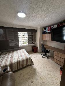 Apartamento de 4 alcobas en venta en Cabecera Del Llano, Bucaramanga, 173 m² · foto 12 de 19