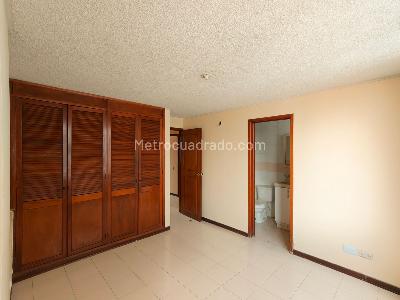 Apartamento de 4 alcobas en venta en La Aurora, Bucaramanga, 94 m² · foto 8 de 20