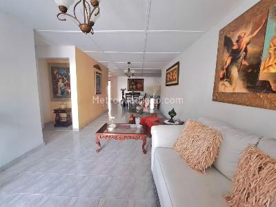 Casa de 4 alcobas en venta en Los Pinos, Barranquilla, 285 m² · foto 19 de 20