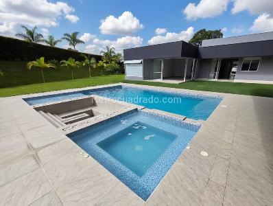 Casa en venta en Condina, Pereira · foto 4 de 9