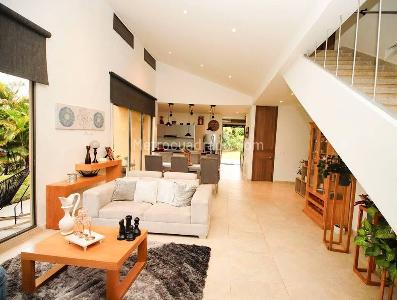 Casa de 3 alcobas en venta en El Caimo, Armenia, 918 m² · foto 4 de 10