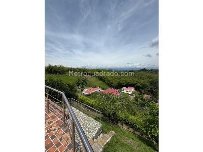Casa de 3 alcobas en venta en Cerritos, Pereira, 1000 m² · foto 13 de 18