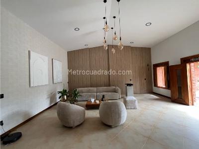 Casa de 5 alcobas en arriendo en Cerritos, Pereira, 900 m² · foto 5 de 20