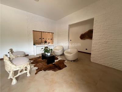 Casa de 5 alcobas en arriendo en Cerritos, Pereira, 900 m² · foto 9 de 20