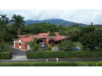 Casa – AMCO, Area Metropolitana Centro Occidente, Crucero de Combia