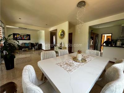Casa de 3 alcobas en venta en Cerritos, Pereira, 240 m² · foto 13 de 20