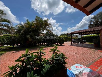 Casa de 3 alcobas en venta en Cerritos, Pereira, 240 m² · foto 16 de 20