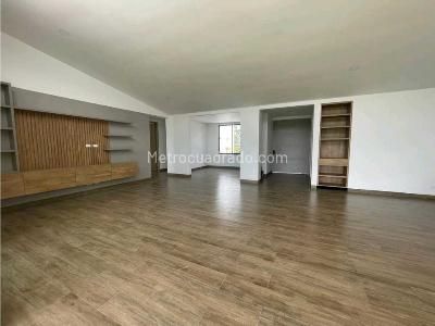 Casa de 4 alcobas en venta en Via Armenia, Pereira, 1800 m² · foto 5 de 18