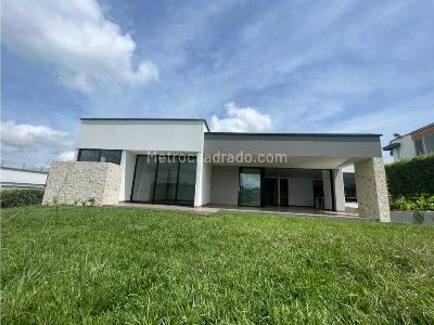 Casa de 4 alcobas en venta en Via Armenia, Pereira, 1800 m² · foto 14 de 18
