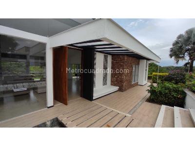 Casa en venta en Pueblito Cafetero, Pereira · foto 2 de 20