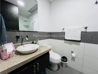 Casa de 4 alcobas en venta en Pinares, Pereira, 240 m² · foto 12 de 20