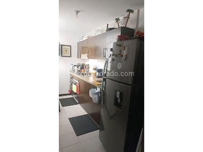 Apartamento en venta en Centenario, Pereira · foto 3 de 14