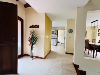 Casa de 4 alcobas en venta en Via Armenia, Pereira · foto 9 de 20