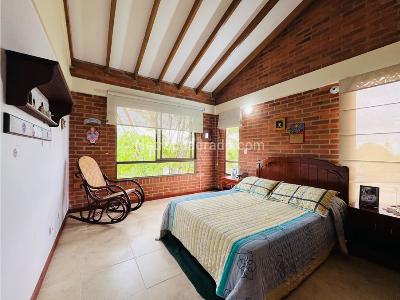 Casa de 4 alcobas en venta en Via Armenia, Pereira · foto 19 de 20
