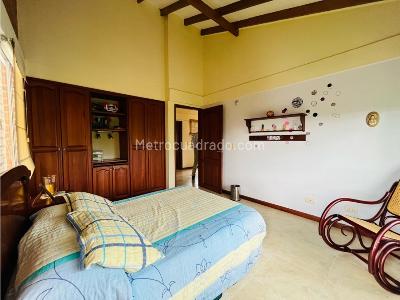 Casa de 4 alcobas en venta en Via Armenia, Pereira · foto 20 de 20