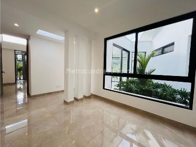 Casa de 4 alcobas en venta en El Tigre Cerritos, Pereira, 340 m² · foto 19 de 20