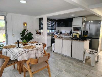 Casa de 3 alcobas en venta en Via Morelia, Pereira, 229 m² · foto 5 de 20
