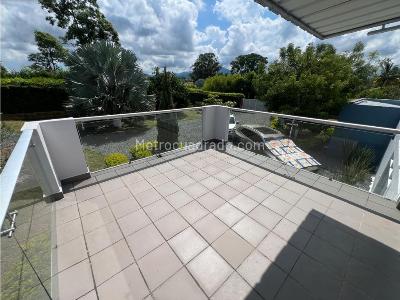Casa de 3 alcobas en venta en Via Morelia, Pereira, 229 m² · foto 14 de 20