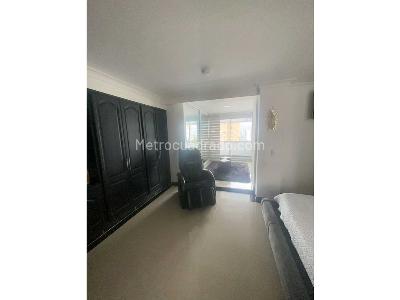 Apartamento de 3 alcobas en venta en Los Alpes, Pereira, 240 m² · foto 17 de 19