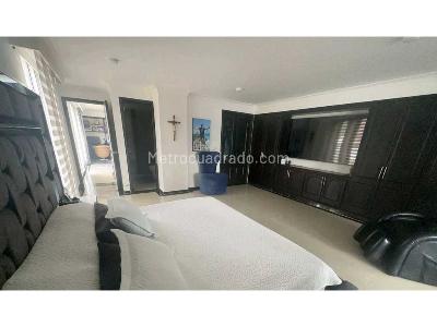 Apartamento de 3 alcobas en venta en Los Alpes, Pereira, 240 m² · foto 18 de 19