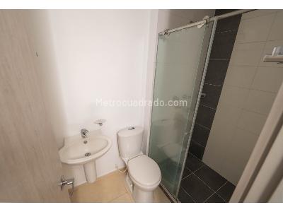 Apartamento de 2 alcobas en venta en Dosquebradas, Pereira, 55 m² · foto 5 de 16