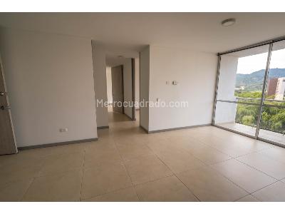 Apartamento de 2 alcobas en venta en Dosquebradas, Pereira, 55 m² · foto 9 de 16
