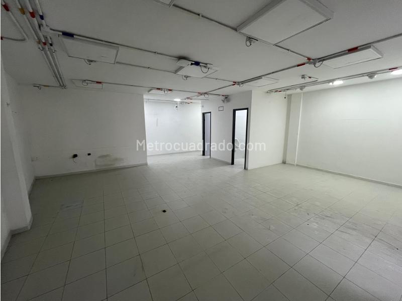 Local Comercial en Arriendo, Av Simon Bolivar, Dosquebradas - Más