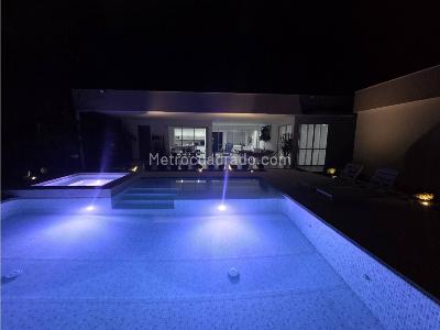 Casa de 3 alcobas en venta en Pueblito Cafetero, Pereira, 240 m² · foto 7 de 20