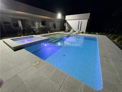Casa de 3 alcobas en venta en Pueblito Cafetero, Pereira, 240 m² · foto 11 de 20