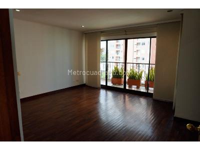 Apartamento en venta en Pinares, Pereira · foto 8 de 19