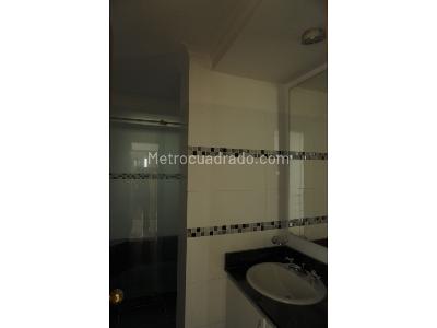 Apartamento en venta en Pinares, Pereira · foto 10 de 19
