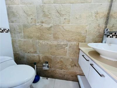 Casa en venta en Belmonte, Pereira · foto 2 de 16