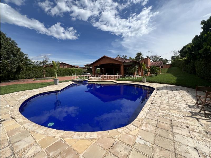 Casa – Pereira - Más