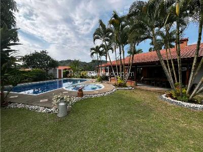Casa – Pereira